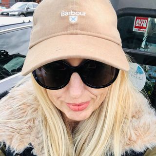 Karen Mallon-brown's avatar