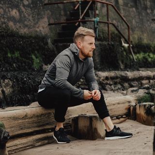 Darren Simpson PT's avatar