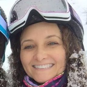 Celia Caplan's avatar