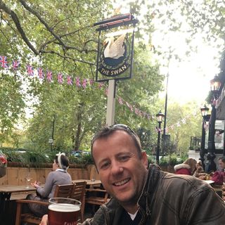 Richard Knight's avatar