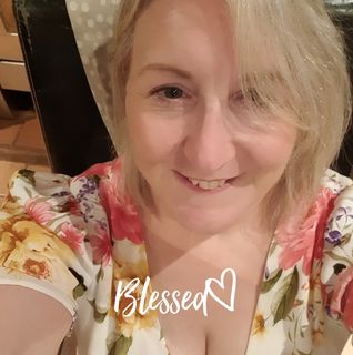 Mandy Gale's avatar