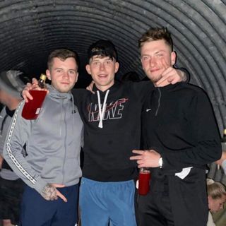 Harry Nicholson's avatar