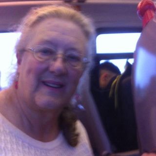 Sue Hopkin's avatar