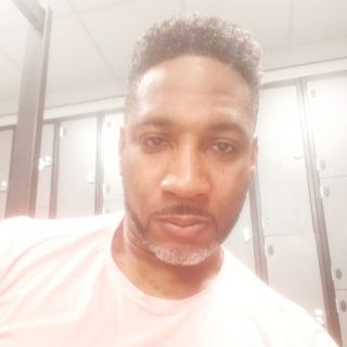 Damon Kumi's avatar