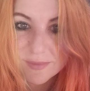 Jules Wood's avatar