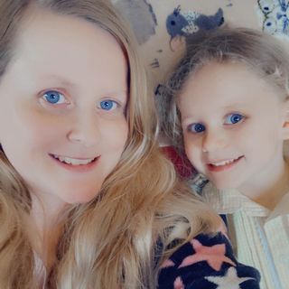 Kayleigh  Louise's avatar