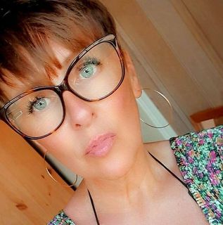 Lisa Garratt's avatar
