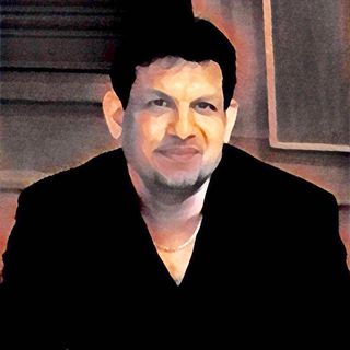 Tariq Ahmed's avatar