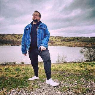 Michael Hand's avatar