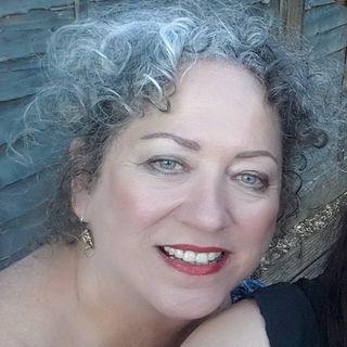 Mandy Reynolds's avatar