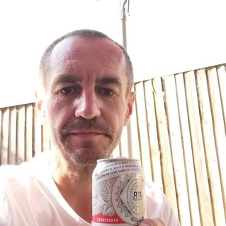 Kevin Lee's avatar