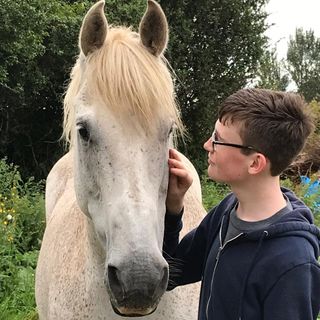 Yvette Gale's avatar