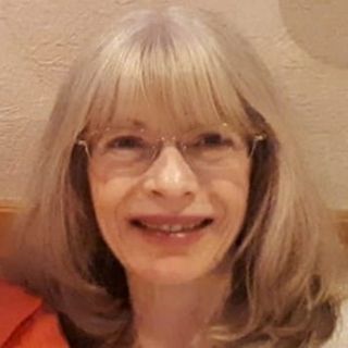 Maggie Hendra's avatar