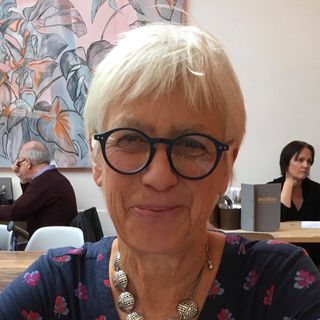 Jane Burnham's avatar