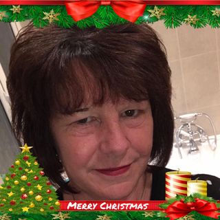 Alison Davies's avatar