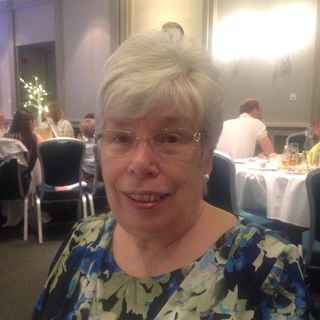 Christine Graham's avatar