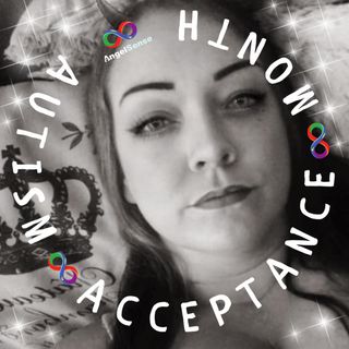 Kirsty Dixon's avatar