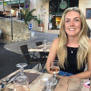Sophie Louise's avatar