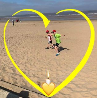 Ruth Roberts's avatar