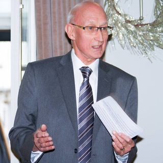 Eddie Newall's avatar