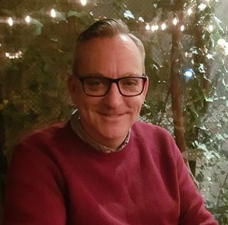 Chris Byron's avatar