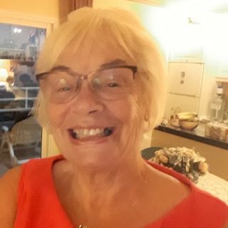 Margaret Hollingsworth's avatar