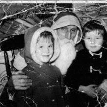 Julie Williams's avatar