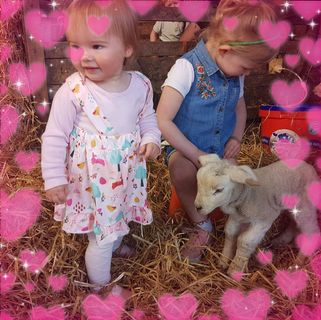 Tina Marshall's avatar