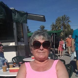 Christine Price's avatar