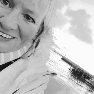 Helen Mcloughlin's avatar