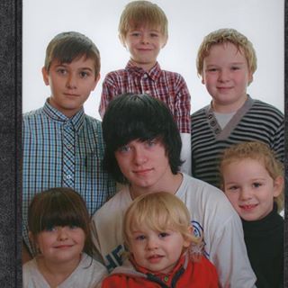 Hilary Golding's avatar