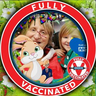 Rosie Mitchell's avatar