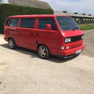 Michael Dumville's avatar