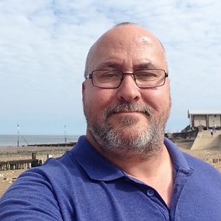 Simon Garfield's avatar