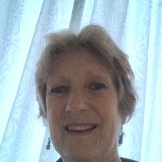 Christine Bassett's avatar