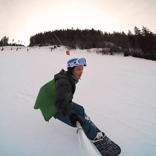 Chris Travis's avatar