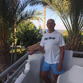 Robbie Robson's avatar