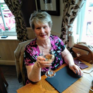 Georgine Gray's avatar