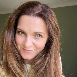 Helena Gibbon's avatar