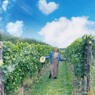 Beckie Dell's avatar