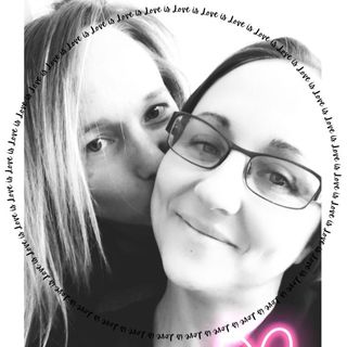 Bernadette Mills's avatar