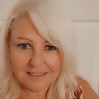 Kristina Berrall's avatar