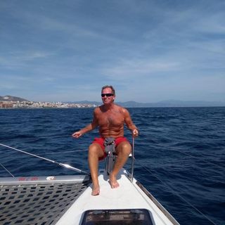 Ron Ingram's avatar