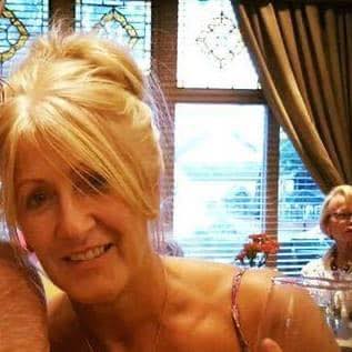 Annie Easton's avatar