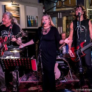 Caroline Hoare's avatar