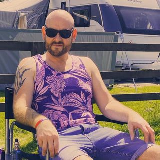 Kev Pringle Douglas's avatar