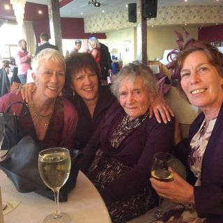 Ruth Butler's avatar