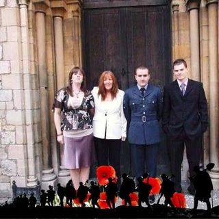 Elaine Bruce's avatar