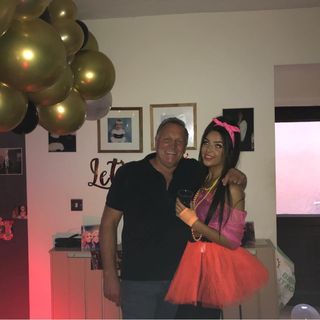 Kym White's avatar