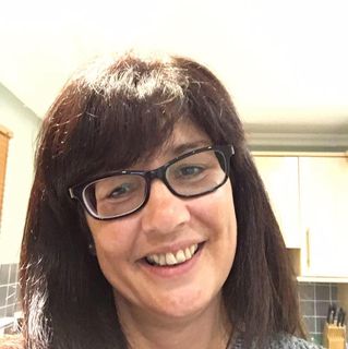 Carol Wylie's avatar